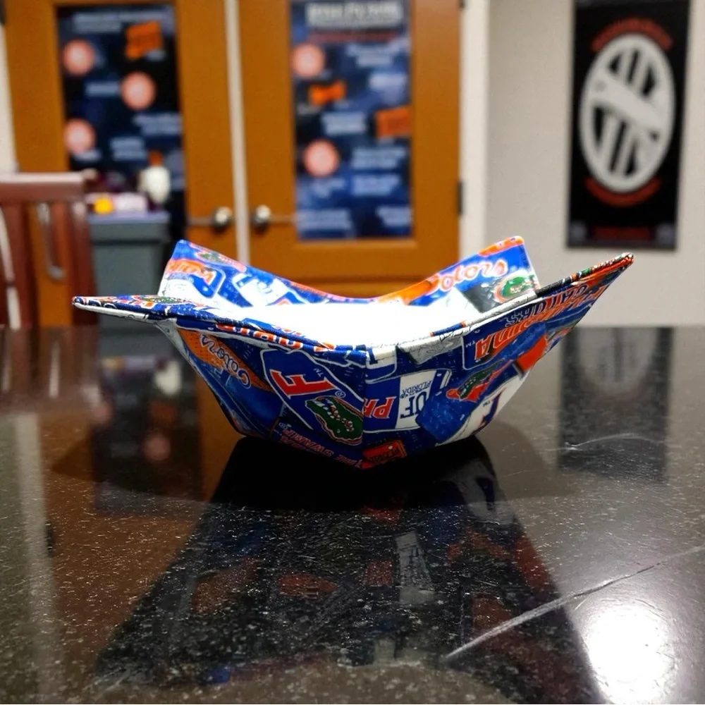 Hand Crafted Florida Gators Bowl Cozy Reversible Microwavable NCAA Team Fan Gift